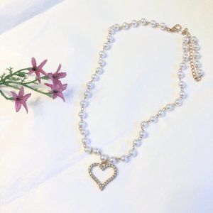 NEW Heart Pearl Necklace